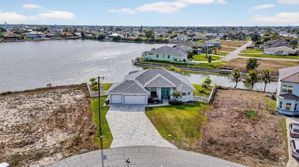 230 NE 18th Street Cape Coral FL 33909