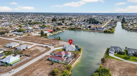 230 NE 18th Street Cape Coral FL 33909
