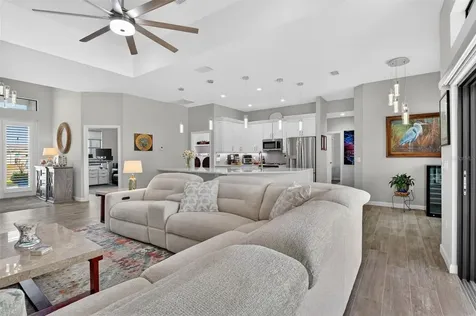 230 NE 18th Street Cape Coral FL 33909