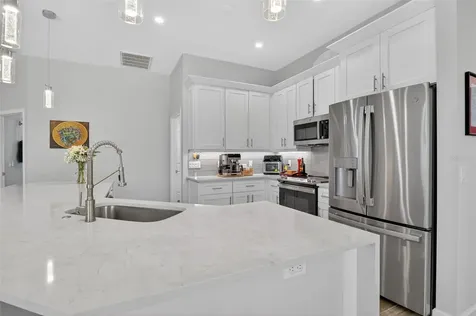 230 NE 18th Street Cape Coral FL 33909