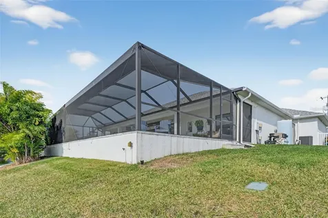 230 NE 18th Street Cape Coral FL 33909