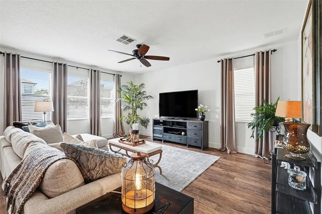 8165 Faire Frost Lane Land O Lakes FL 34637