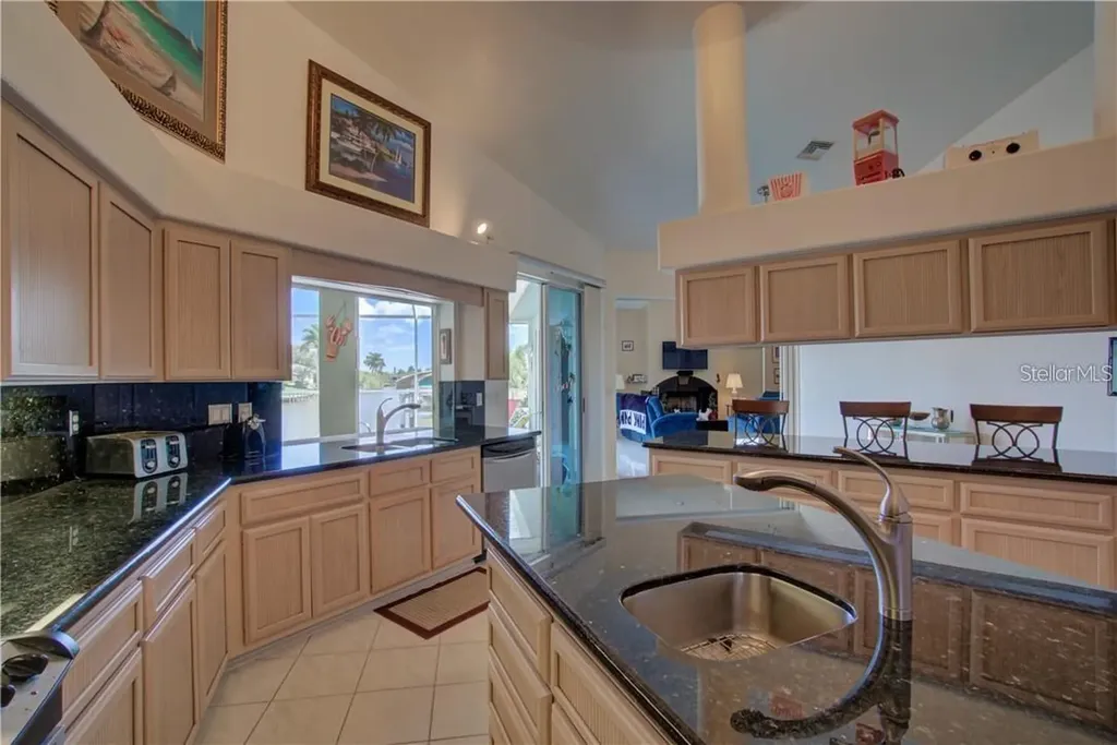 15352 Pottstown Avenue Port Charlotte FL 33981