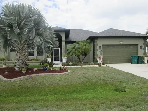 15352 Pottstown Avenue Port Charlotte FL 33981
