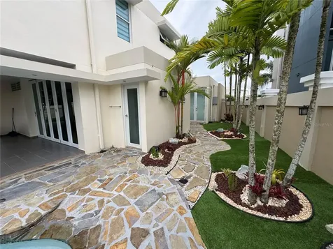 Cerezo 9 Las Piedras PR 00771