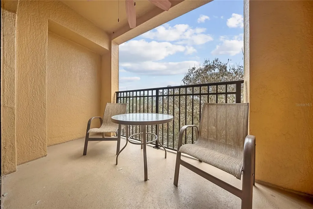 12527 Floridays Resort Drive Orlando FL 32821