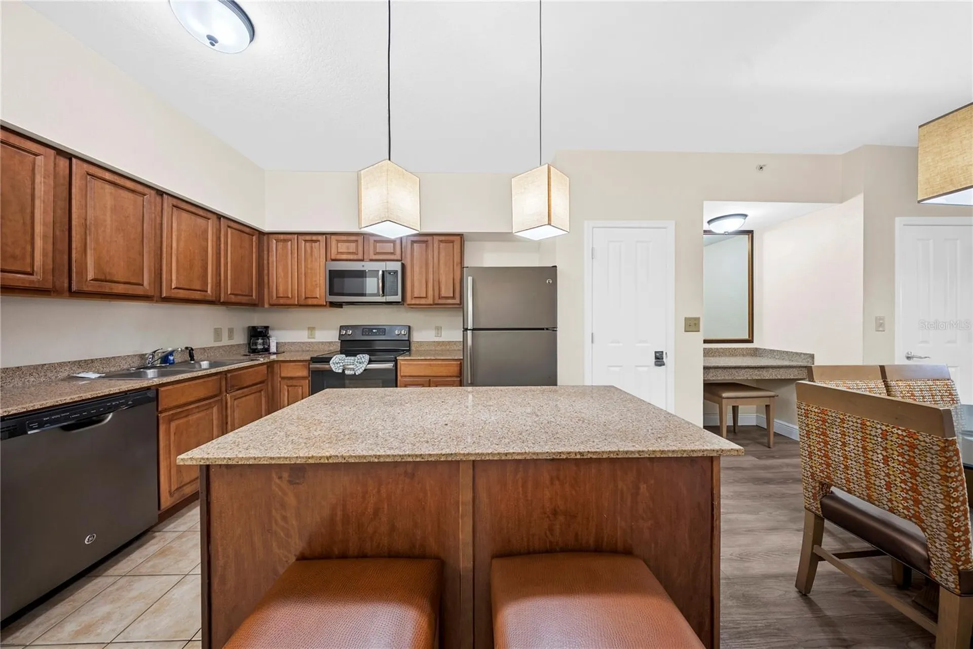 12527 Floridays Resort Drive Orlando FL 32821