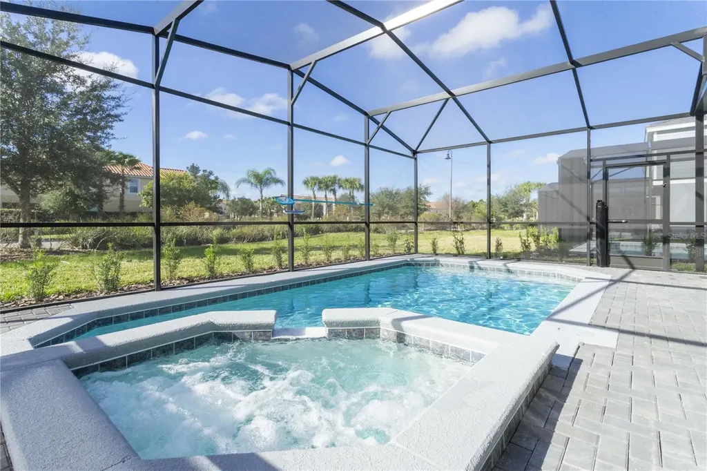 7335 Oakmoss Loop Davenport FL 33837