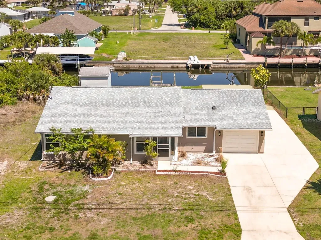 18310 Van Nuys Circle Port Charlotte FL 33948