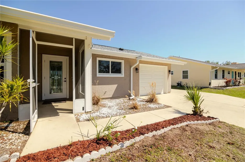 18310 Van Nuys Circle Port Charlotte FL 33948