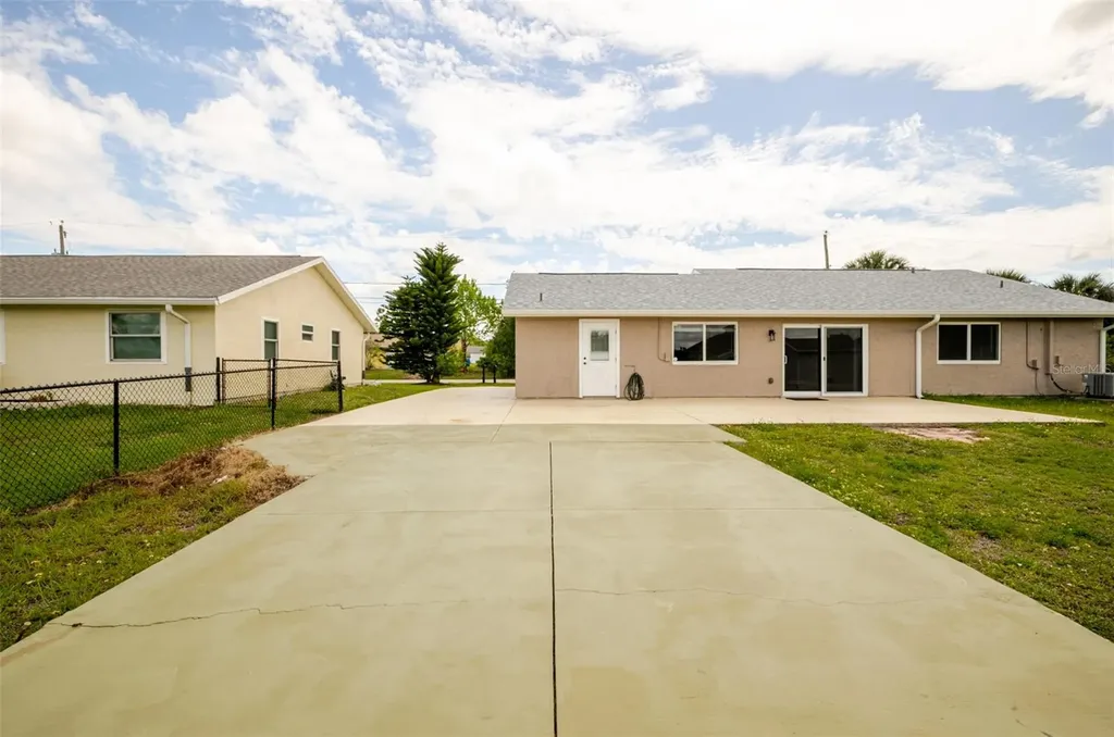 18310 Van Nuys Circle Port Charlotte FL 33948