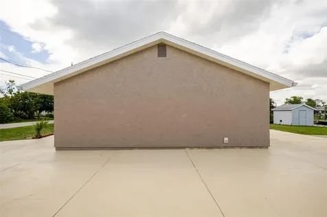 18310 Van Nuys Circle Port Charlotte FL 33948