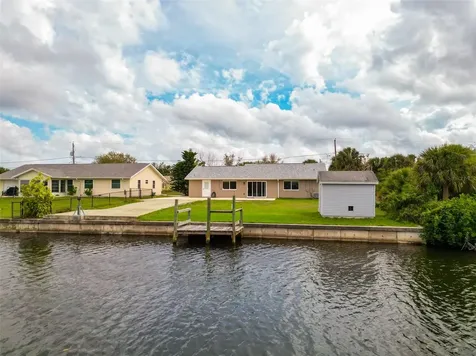 18310 Van Nuys Circle Port Charlotte FL 33948