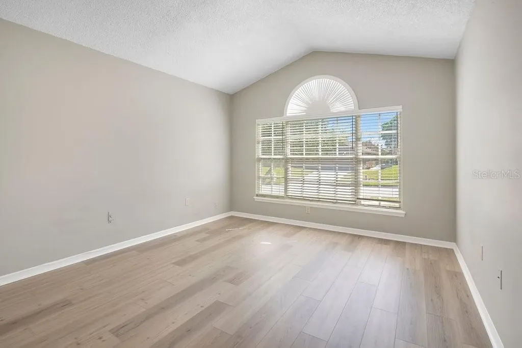 1218 Red Dandy Drive Orlando FL 32818
