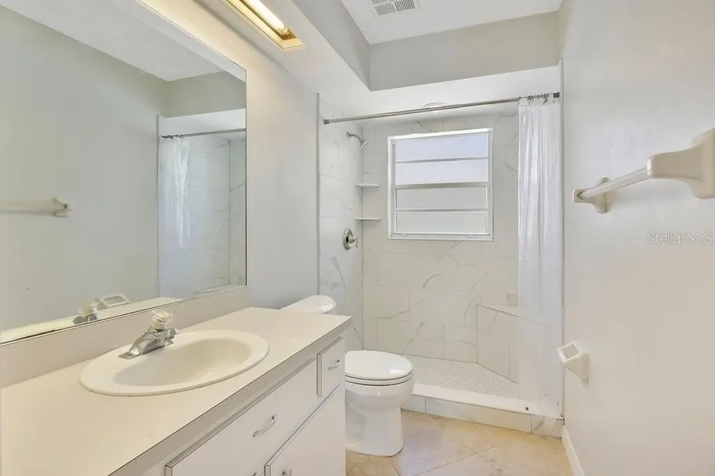 1218 Red Dandy Drive Orlando FL 32818