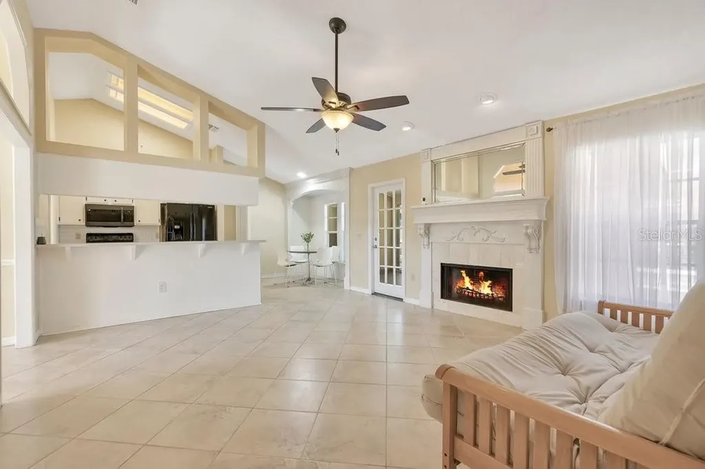 1218 Red Dandy Drive Orlando FL 32818