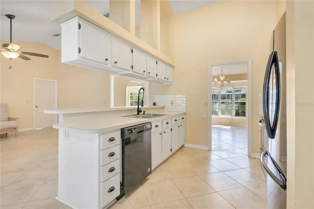 1218 Red Dandy Drive Orlando FL 32818