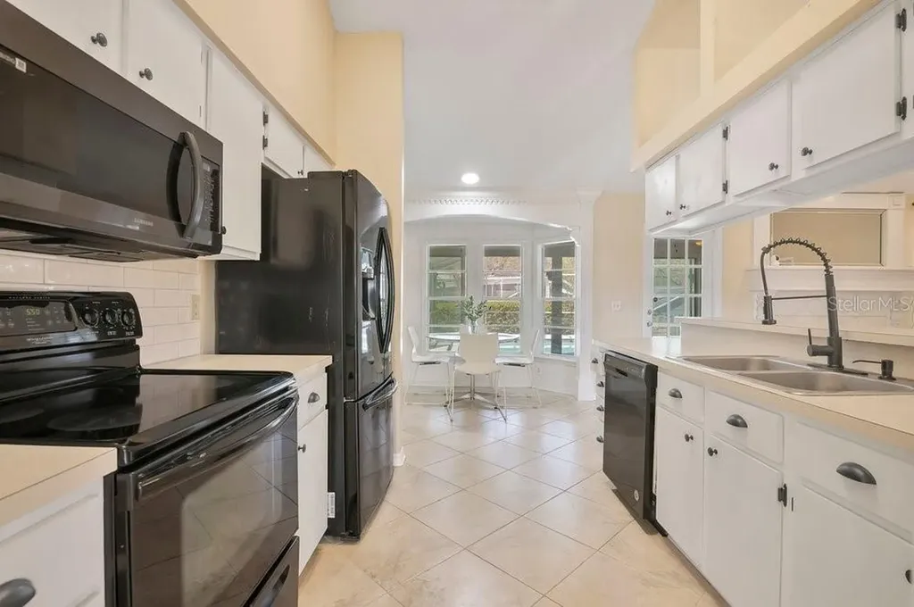 1218 Red Dandy Drive Orlando FL 32818