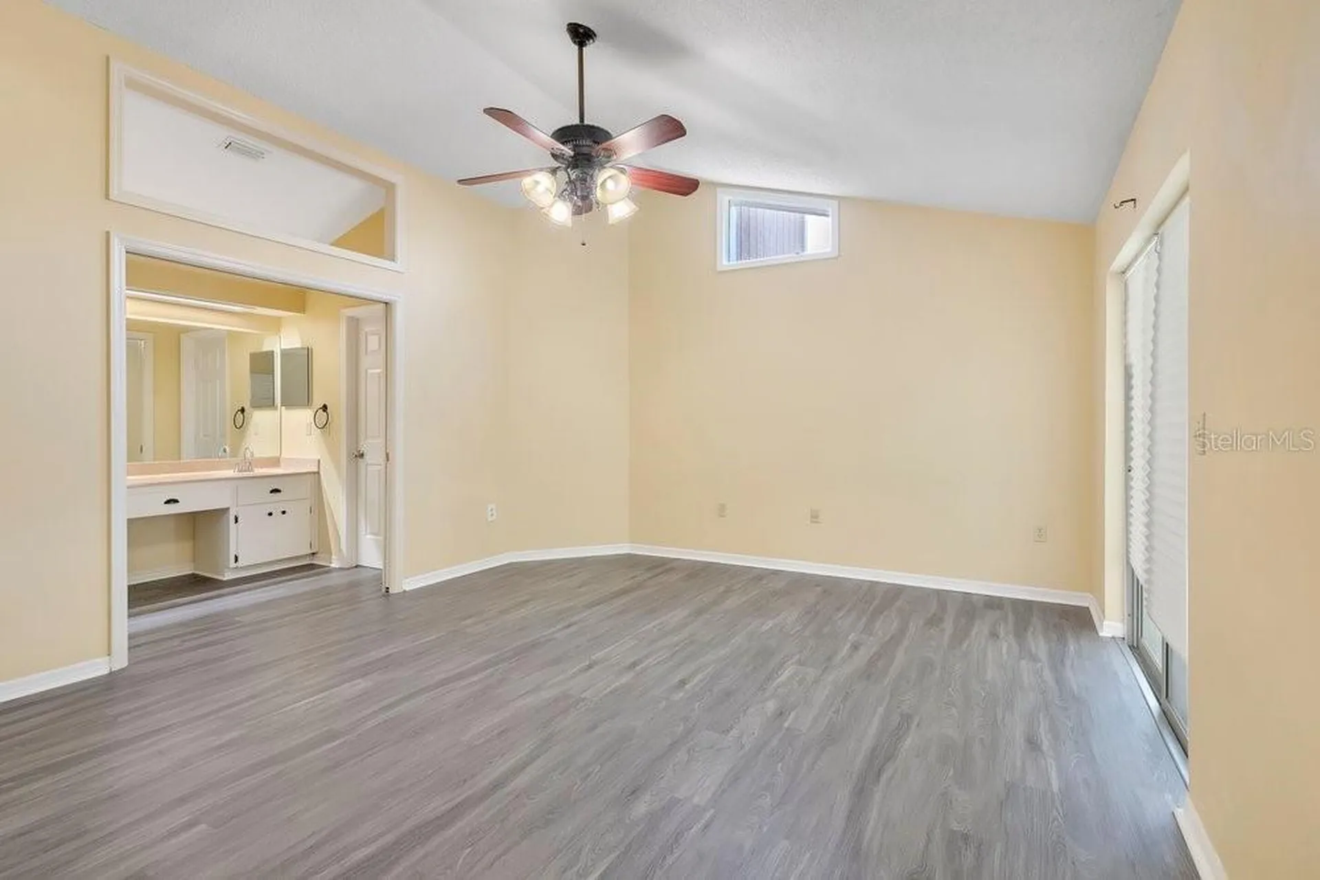 1218 Red Dandy Drive Orlando FL 32818