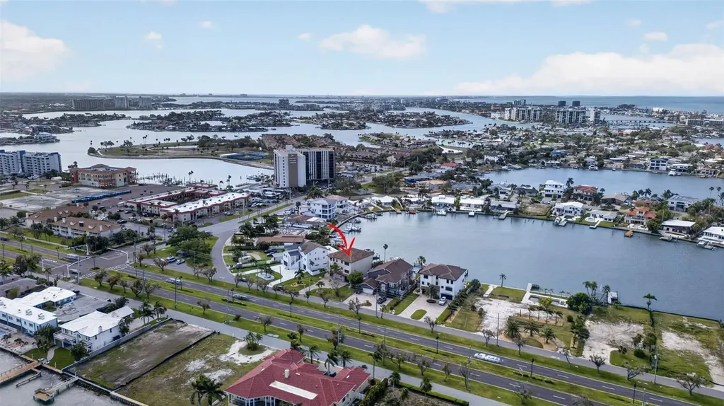 13 Treasure Lane Treasure Island FL 33706