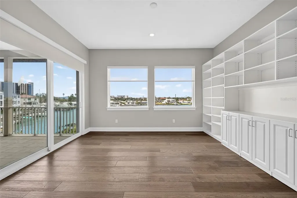 13 Treasure Lane Treasure Island FL 33706