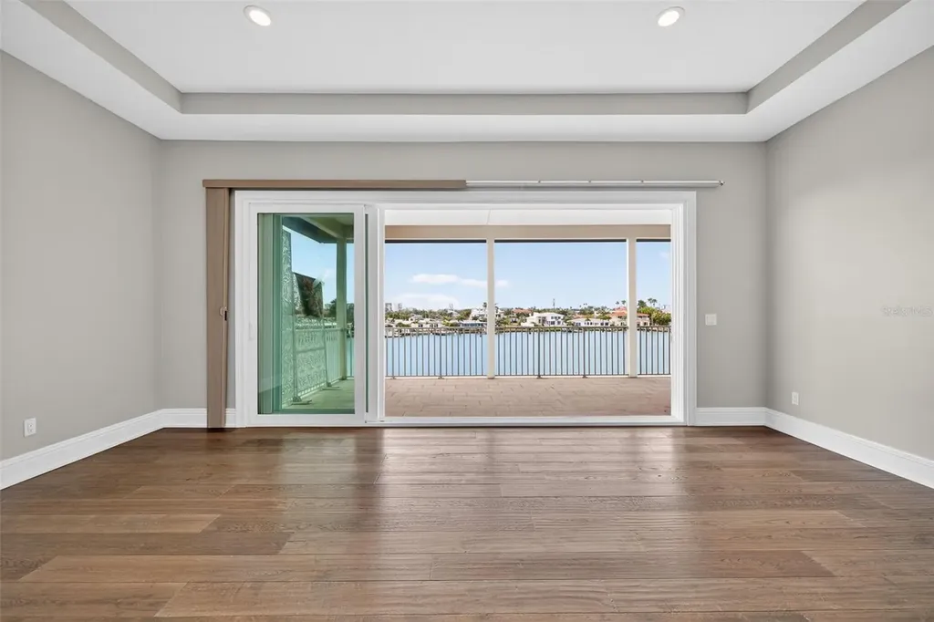 13 Treasure Lane Treasure Island FL 33706
