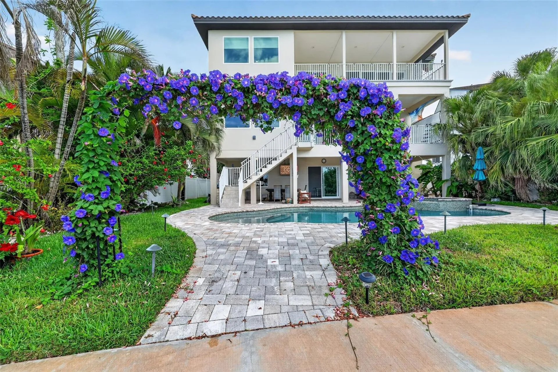 13 Treasure Lane Treasure Island FL 33706