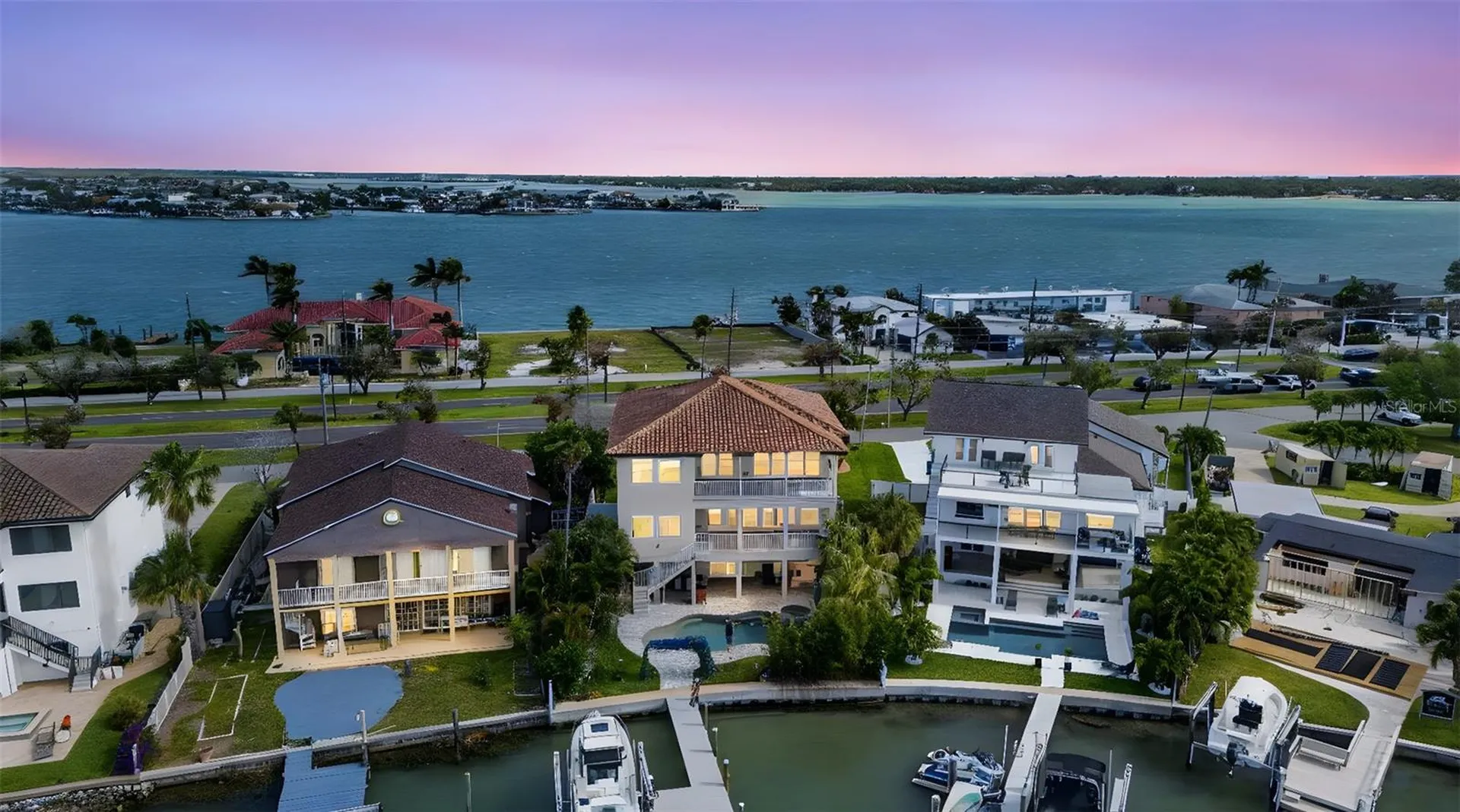 13 Treasure Lane Treasure Island FL 33706