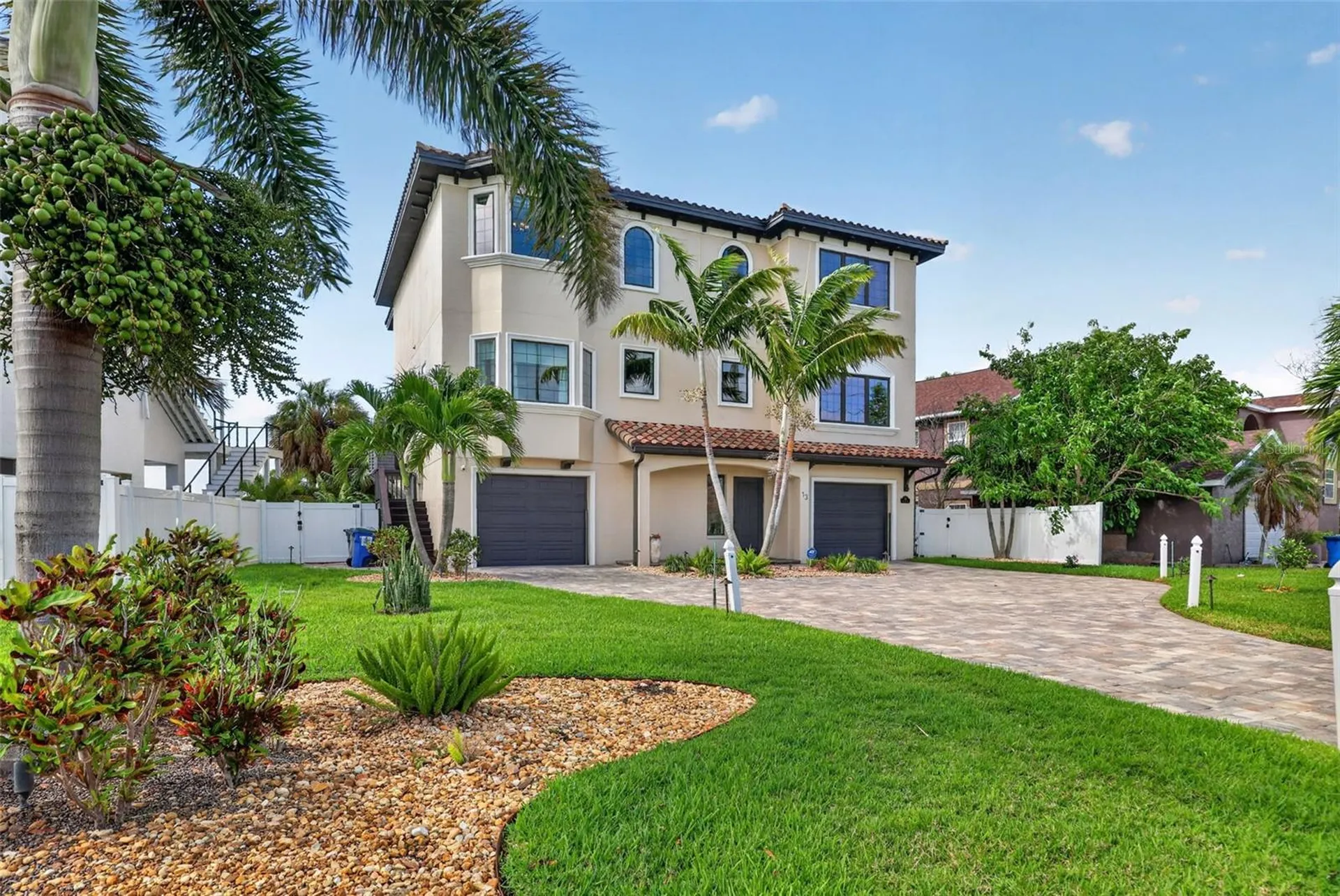 13 Treasure Lane Treasure Island FL 33706