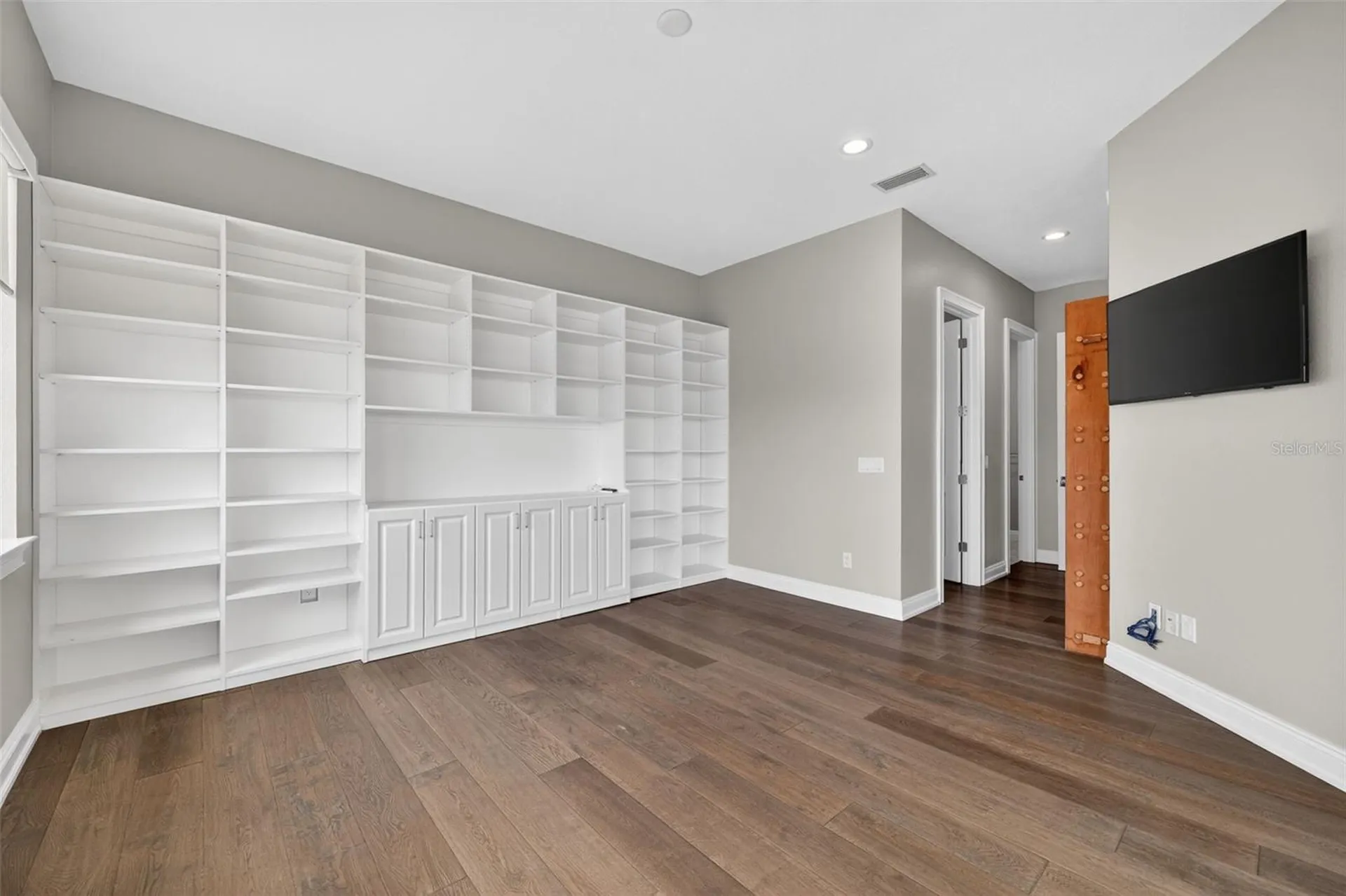 13 Treasure Lane Treasure Island FL 33706