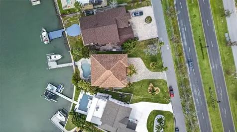 13 Treasure Lane Treasure Island FL 33706