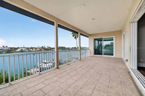 13 Treasure Lane Treasure Island FL 33706