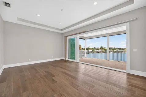 13 Treasure Lane Treasure Island FL 33706