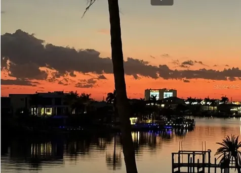 13 Treasure Lane Treasure Island FL 33706