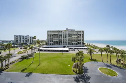 1460 Gulf Boulevard Clearwater Beach FL 33767