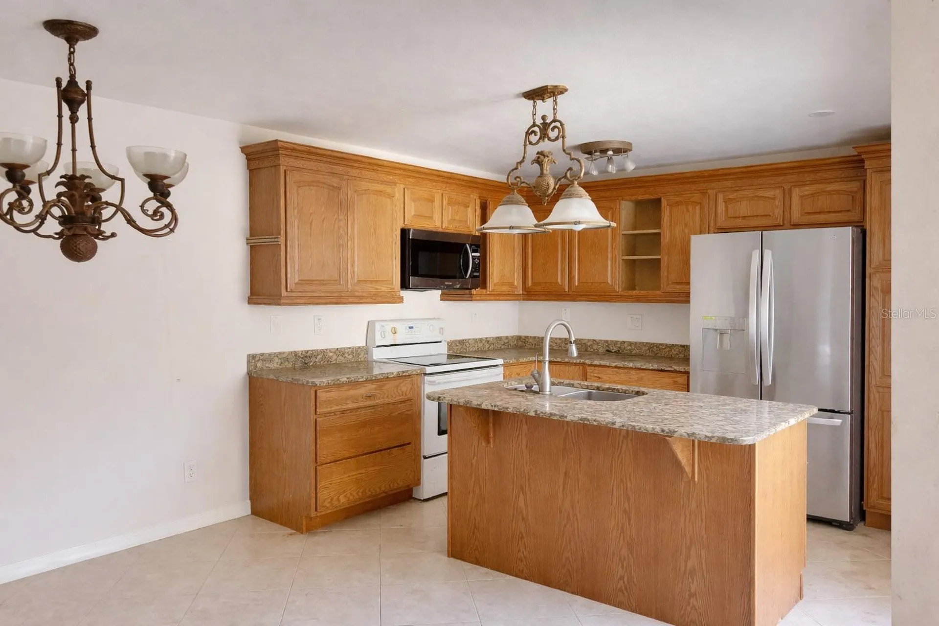 1313 Vista Oaks Circle NE Palm Bay FL 32905