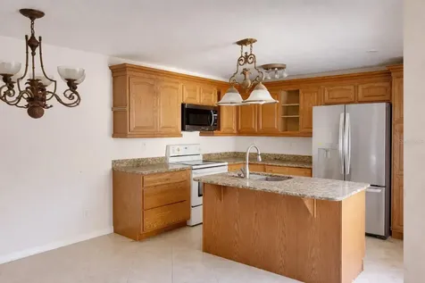 1313 Vista Oaks Circle NE Palm Bay FL 32905