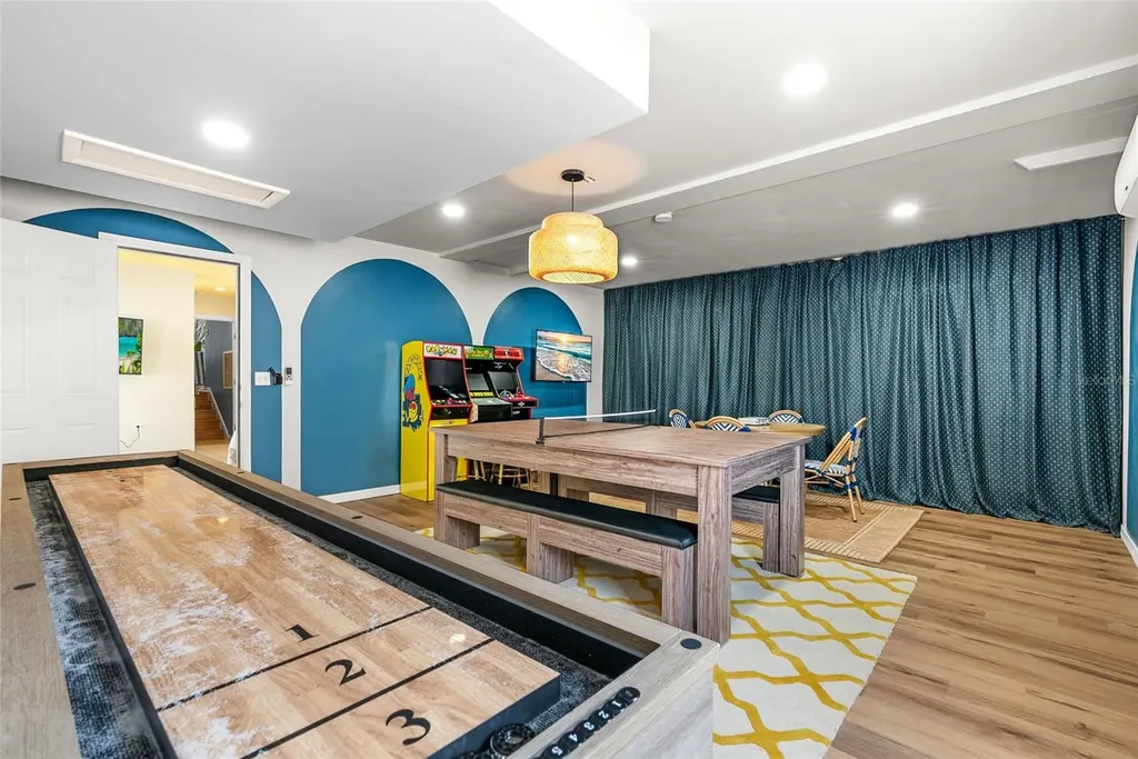8580 139th Lane Seminole FL 33776