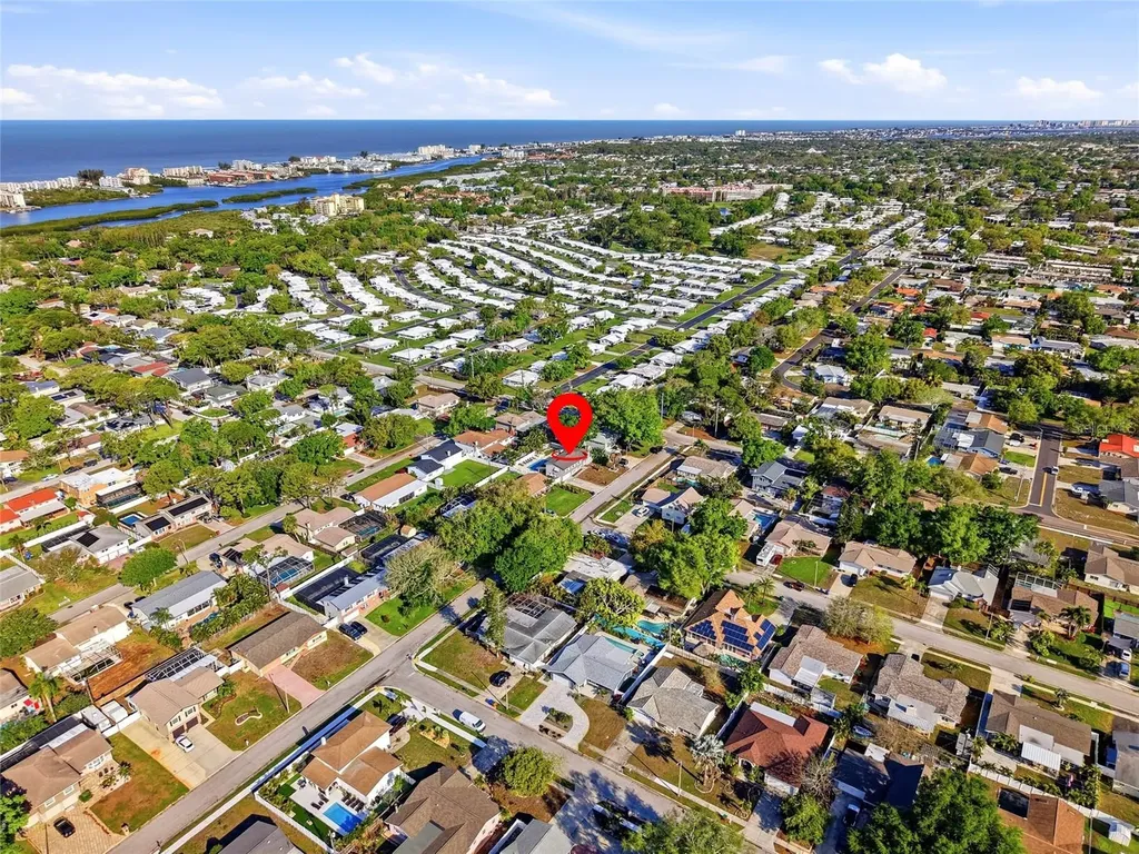 8580 139th Lane Seminole FL 33776