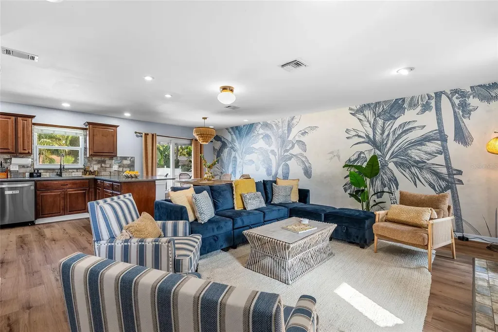 8580 139th Lane Seminole FL 33776