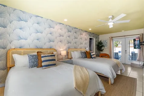 8580 139th Lane Seminole FL 33776