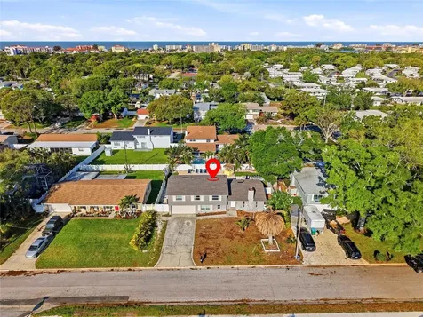 8580 139th Lane Seminole FL 33776