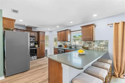 8580 139th Lane Seminole FL 33776