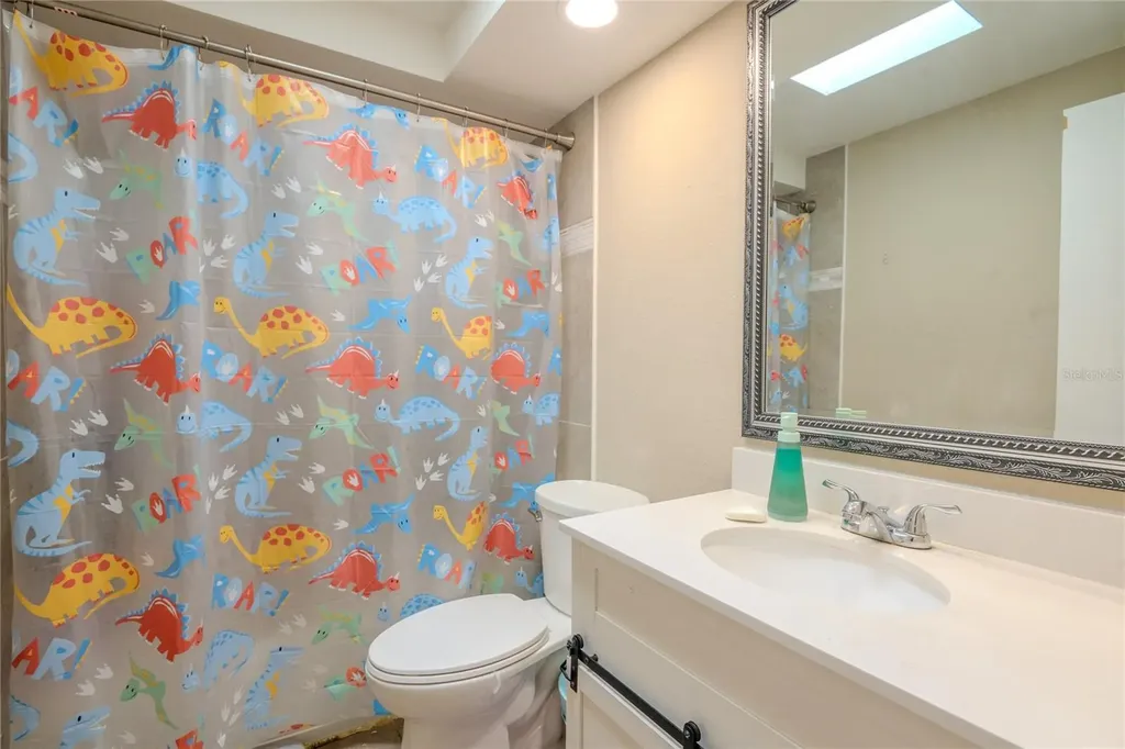 1050 Deal Lane Holiday FL 34691