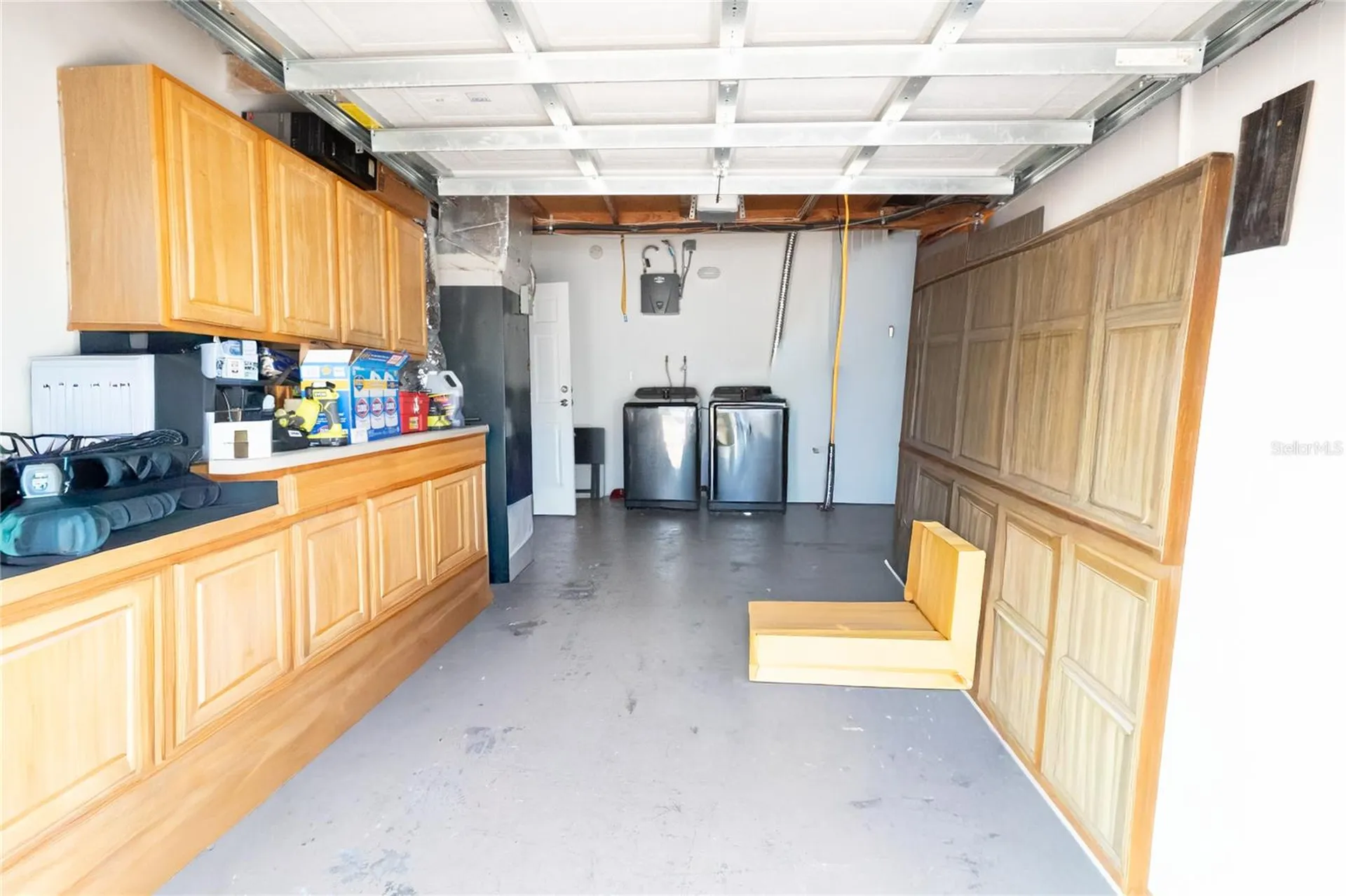 1050 Deal Lane Holiday FL 34691