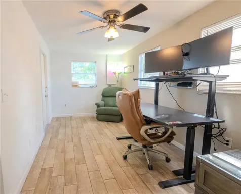 1050 Deal Lane Holiday FL 34691