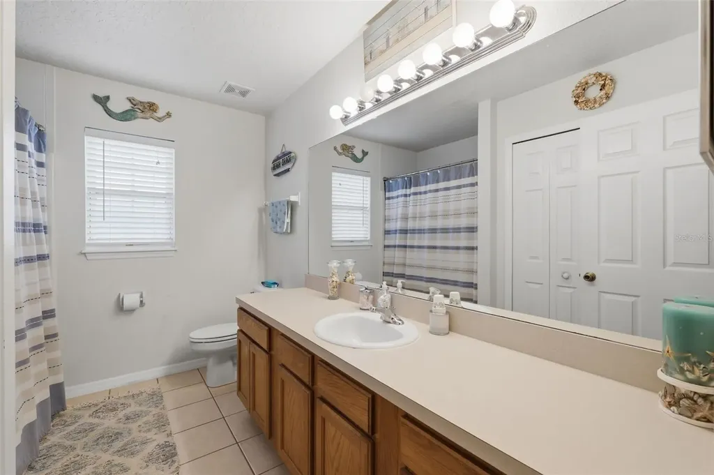 10294 Dotted Wren Avenue Weeki Wachee FL 34613