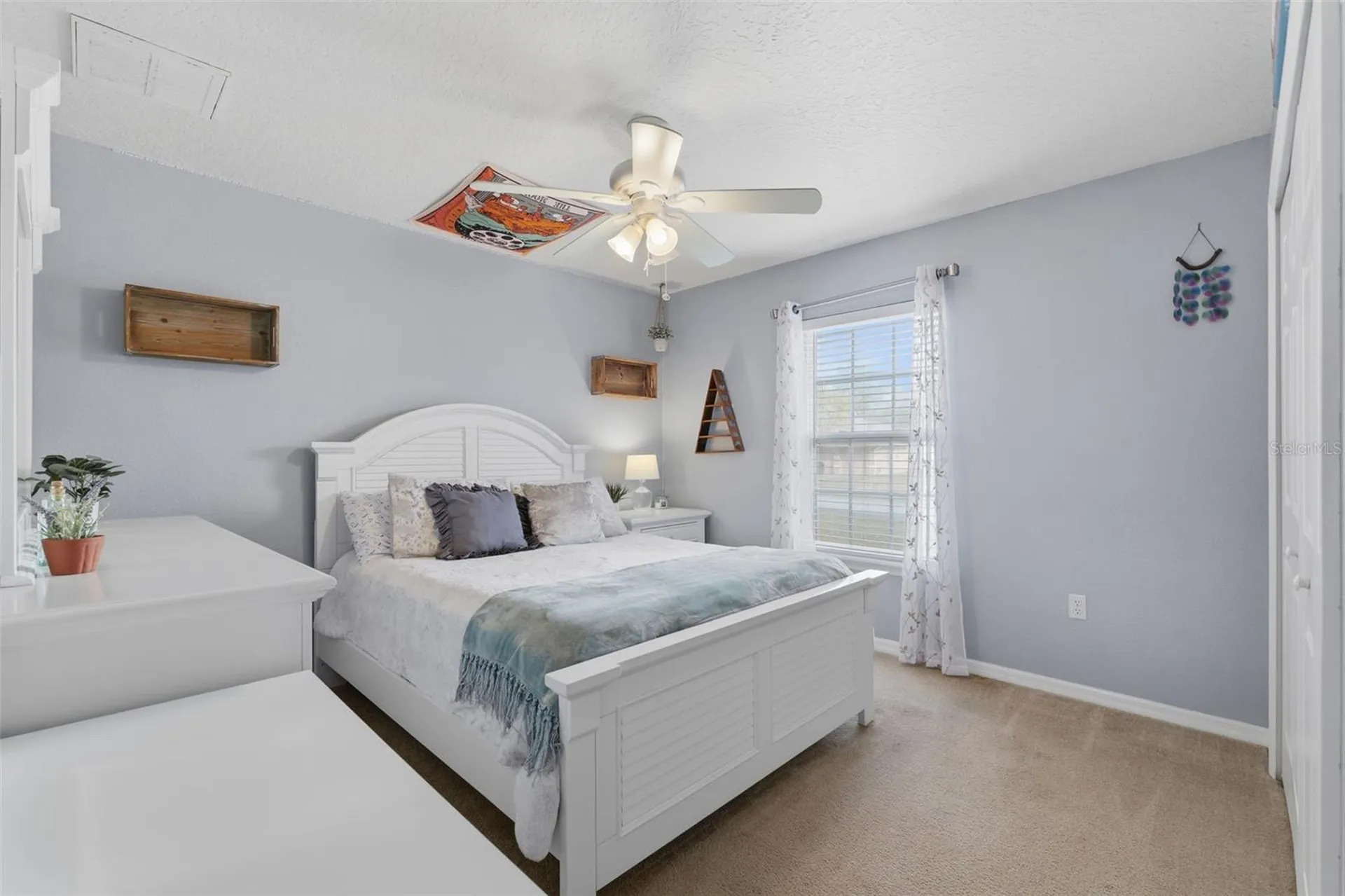 10294 Dotted Wren Avenue Weeki Wachee FL 34613