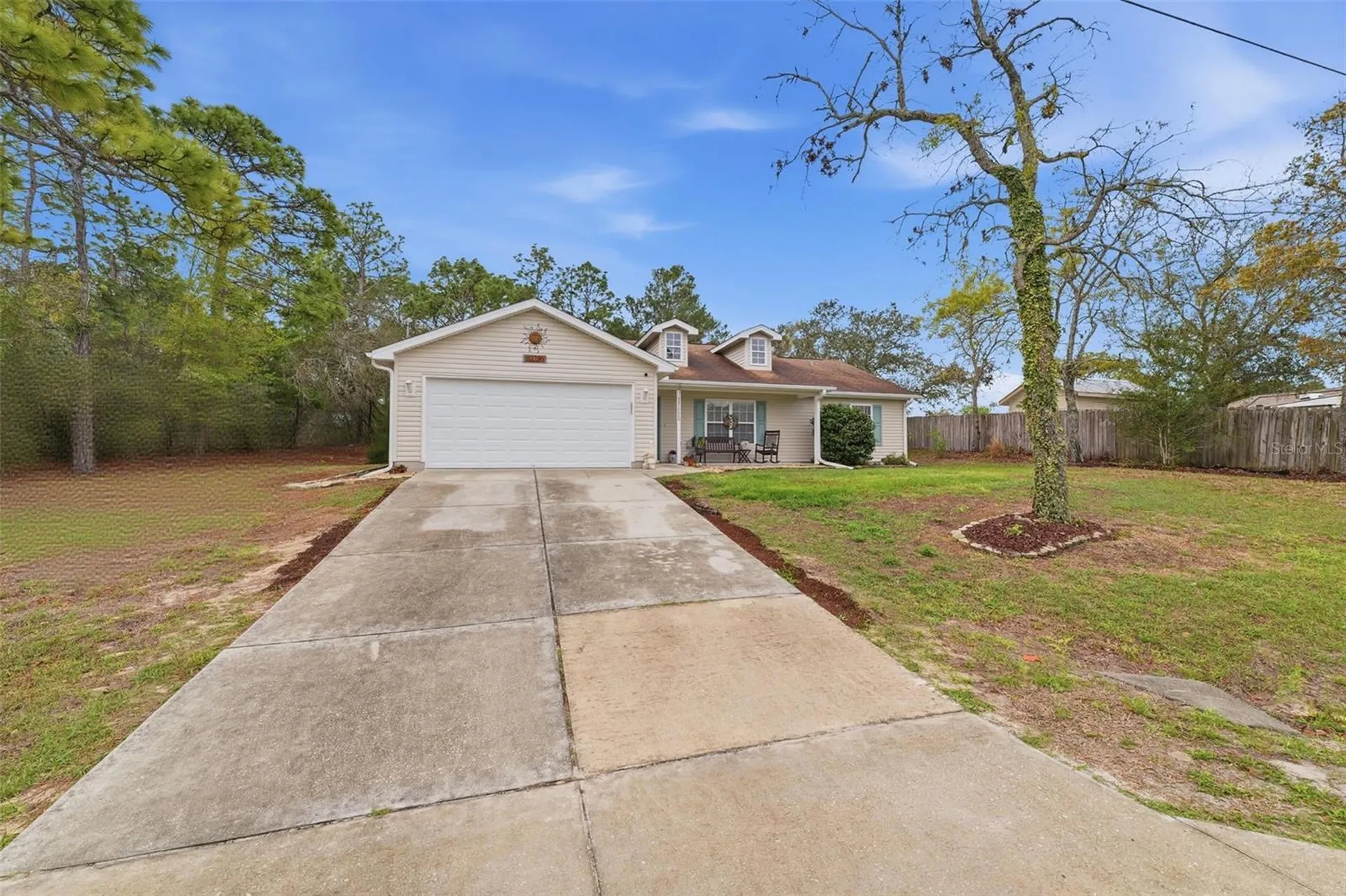10294 Dotted Wren Avenue Weeki Wachee FL 34613