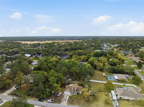 10294 Dotted Wren Avenue Weeki Wachee FL 34613